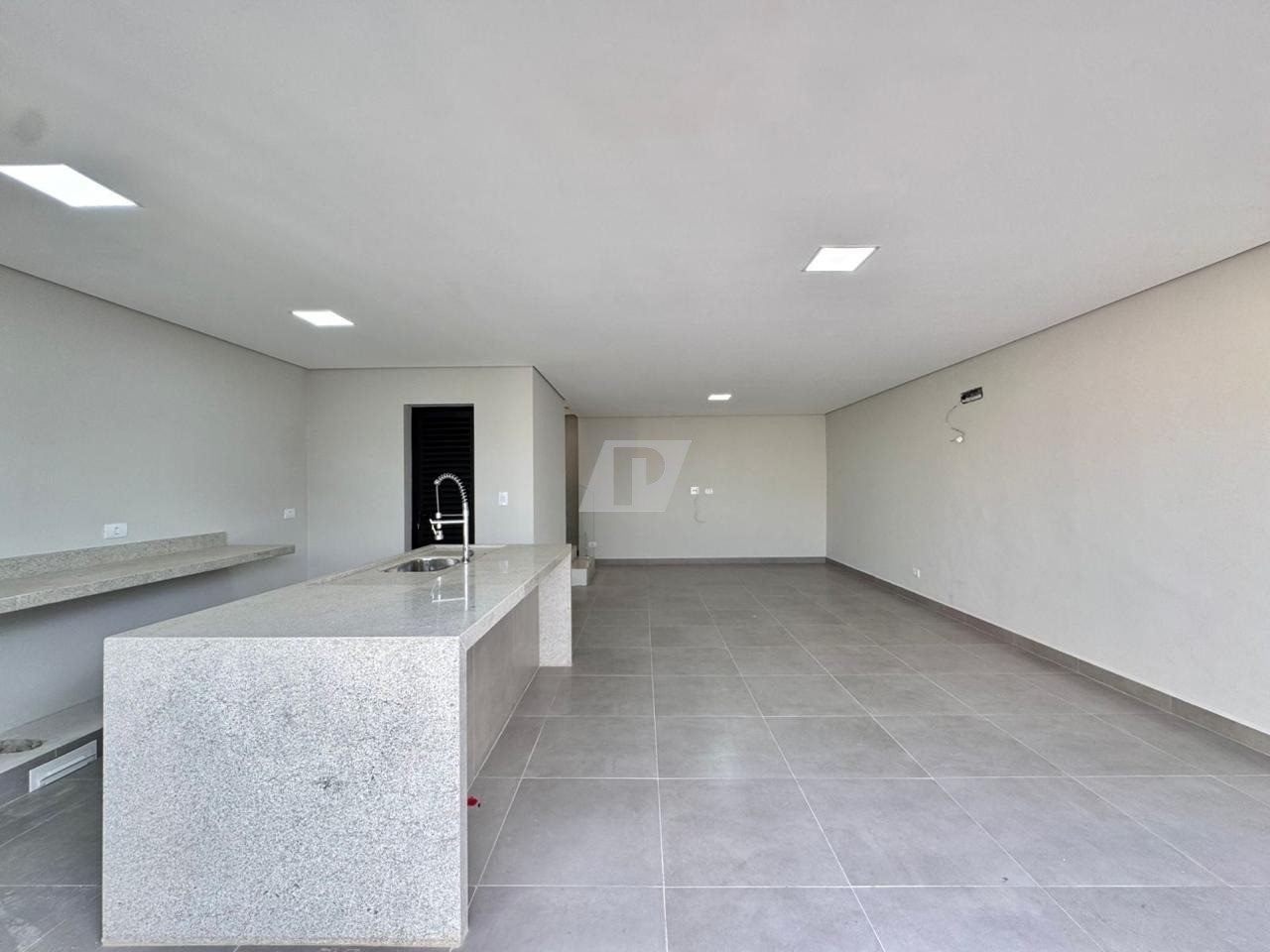 Casa de Condomínio à venda com 3 quartos, 204m² - Foto 11