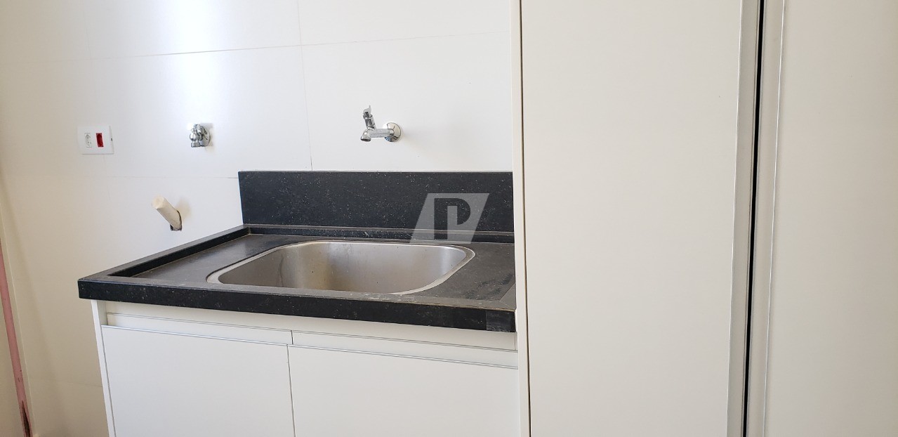 Casa de Condomínio à venda e aluguel com 3 quartos, 225m² - Foto 7