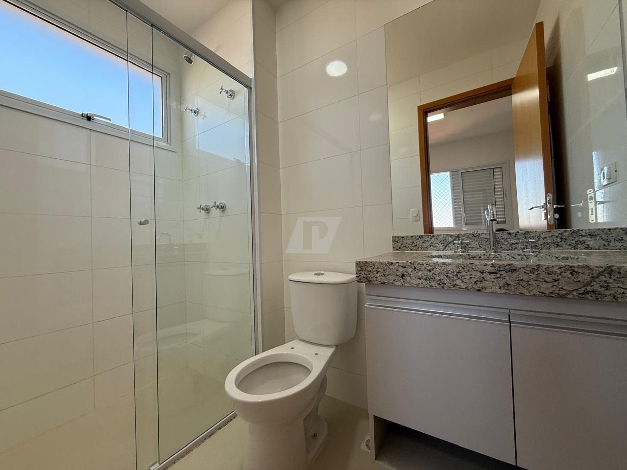 Apartamento à venda e aluguel com 3 quartos, 86m² - Foto 2