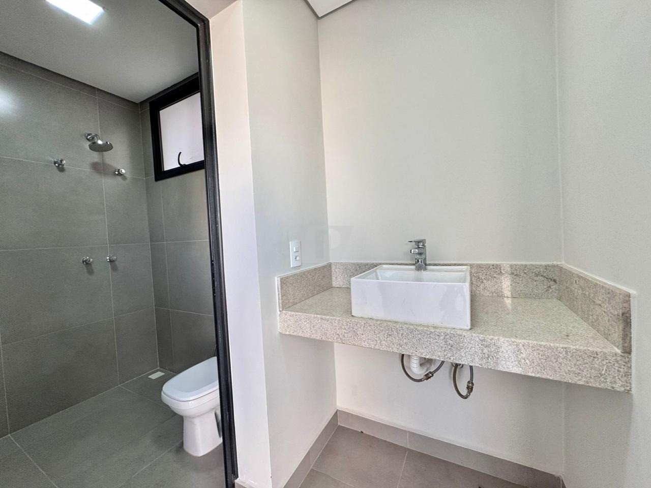 Casa de Condomínio à venda com 3 quartos, 204m² - Foto 26