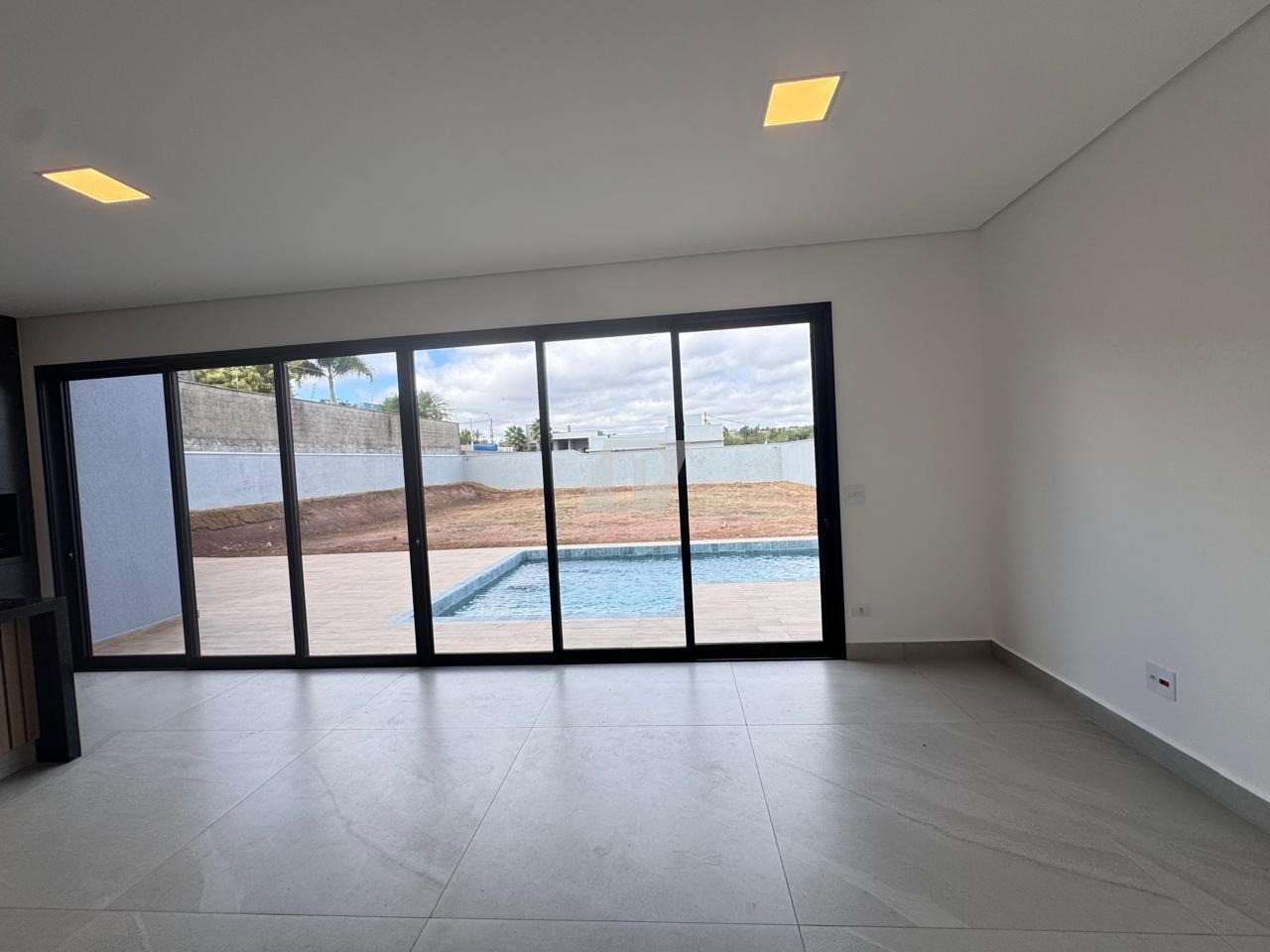 Casa de Condomínio à venda com 3 quartos, 1000m² - Foto 36