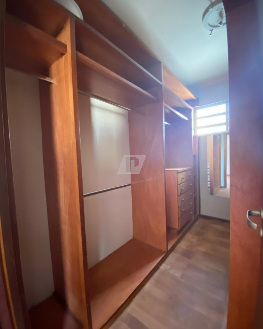 Casa de Condomínio para alugar com 3 quartos, 190m² - Foto 22