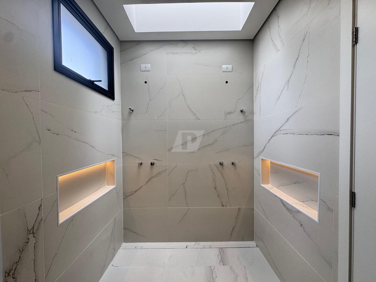 Casa de Condomínio à venda com 3 quartos, 1000m² - Foto 27