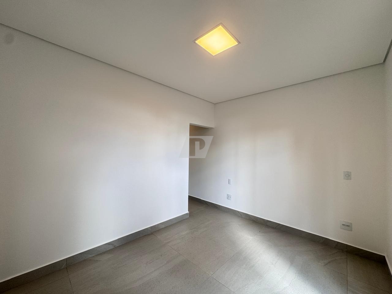 Casa de Condomínio à venda com 3 quartos, 1000m² - Foto 9