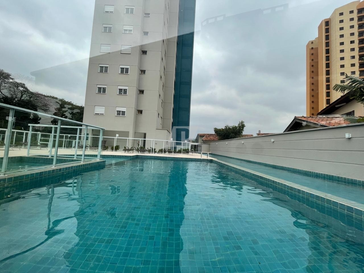 Apartamento à venda com 3 quartos, 140m² - Foto 1