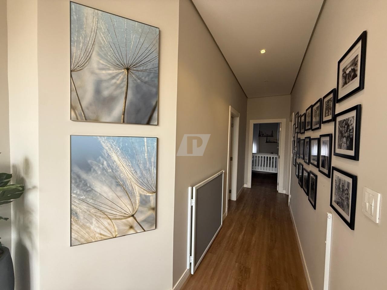 Casa de Condomínio à venda e aluguel com 4 quartos, 291m² - Foto 16