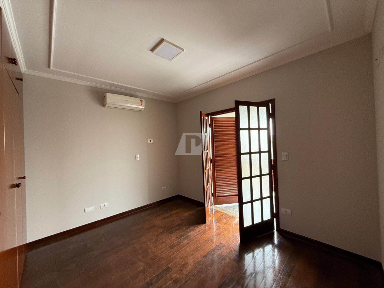 Casa de Condomínio à venda e aluguel com 3 quartos, 205m² - Foto 12