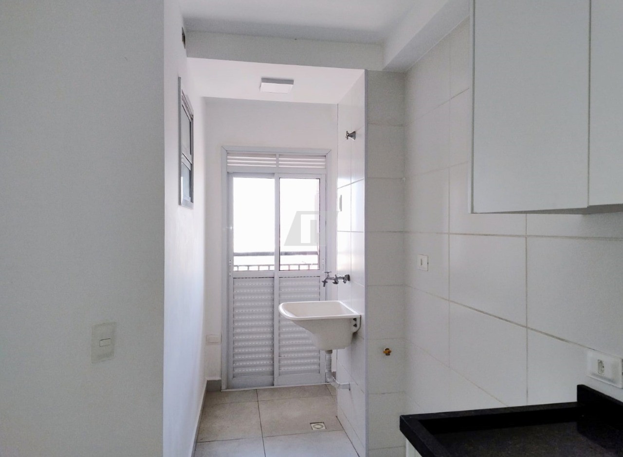 Apartamento à venda e aluguel com 2 quartos, 67m² - Foto 6