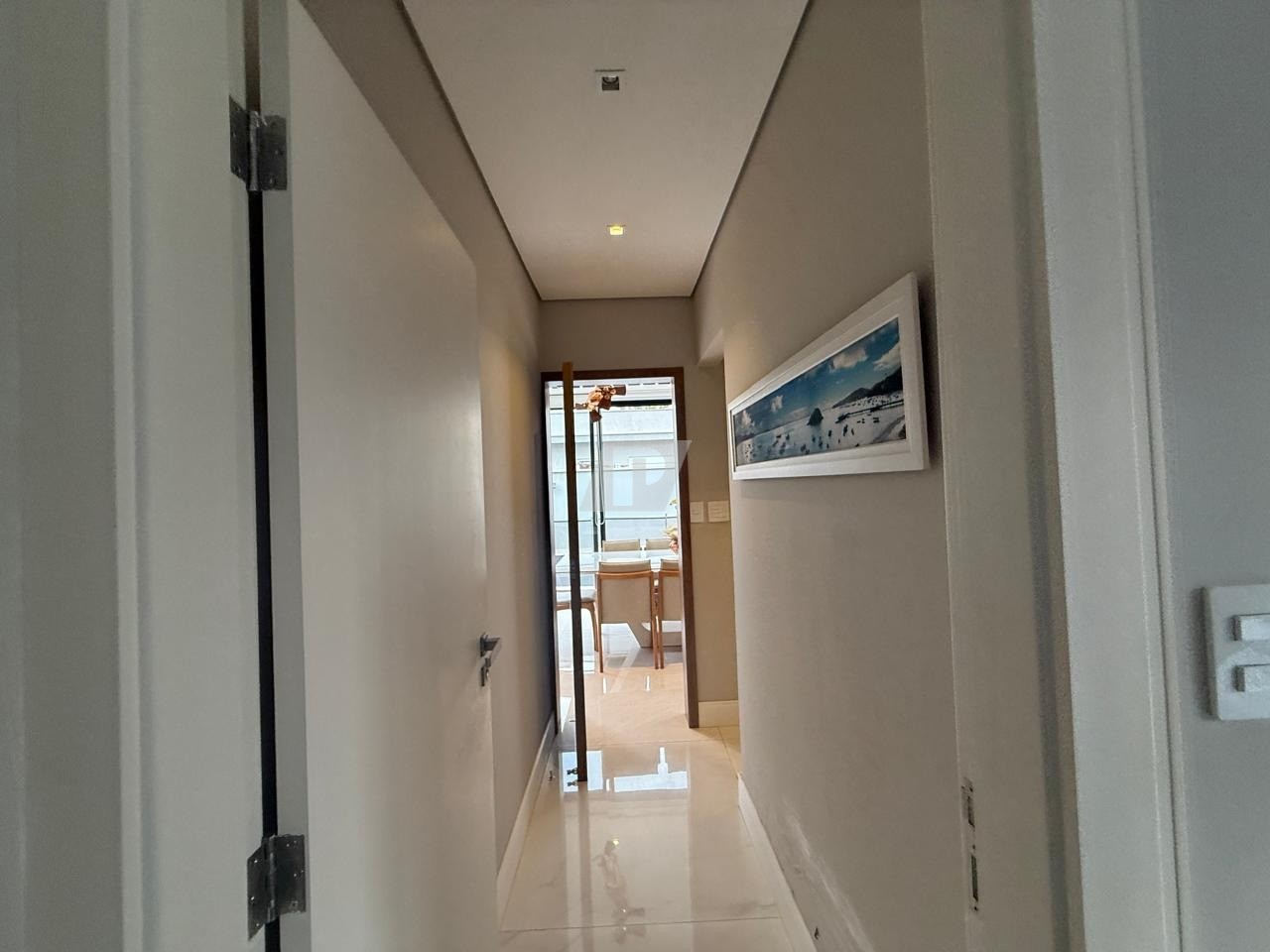Casa de Condomínio à venda e aluguel com 4 quartos, 291m² - Foto 34