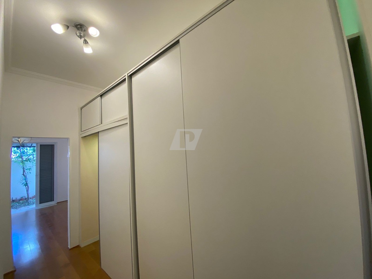 Casa de Condomínio para alugar com 3 quartos, 206m² - Foto 29