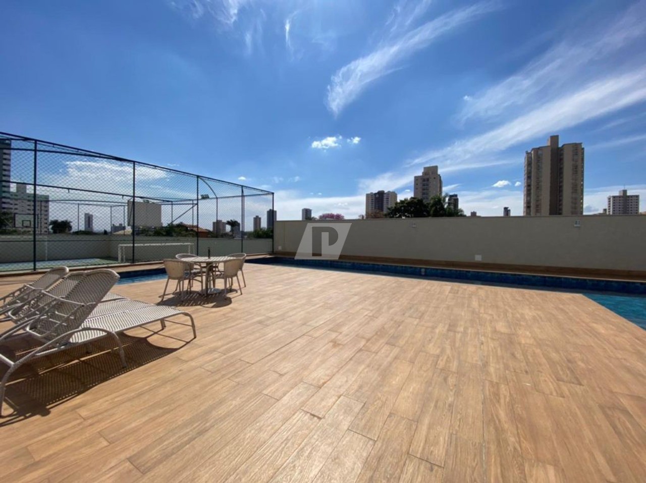 Apartamento para alugar com 3 quartos, 103m² - Foto 30