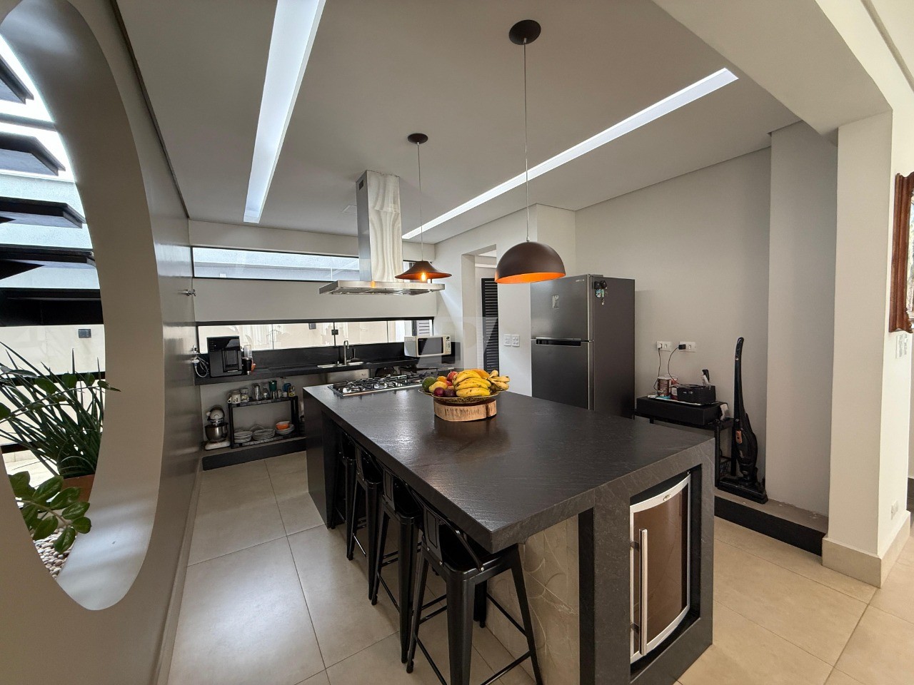 Casa de Condomínio para alugar com 3 quartos, 262m² - Foto 12
