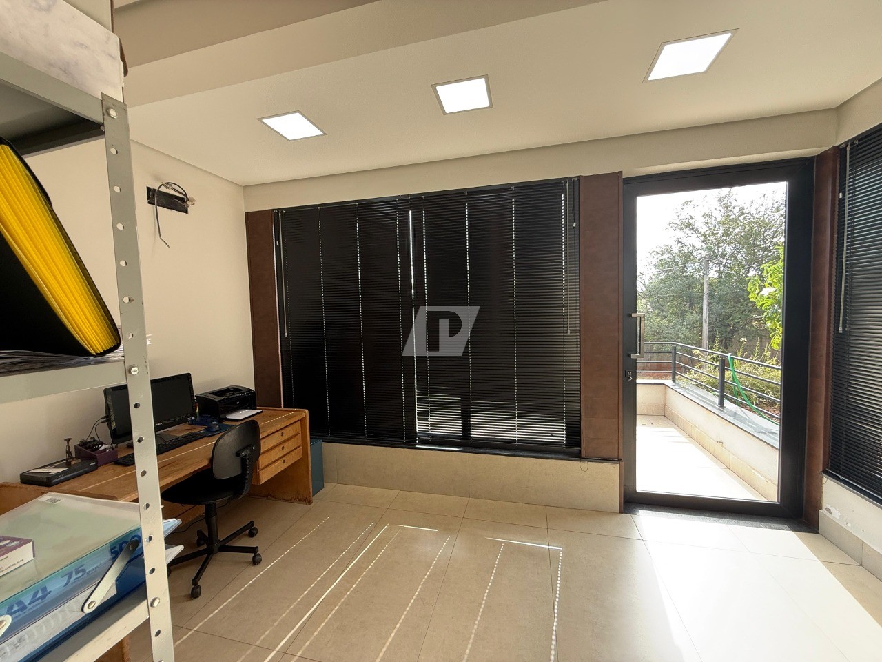Casa de Condomínio para alugar com 3 quartos, 262m² - Foto 22