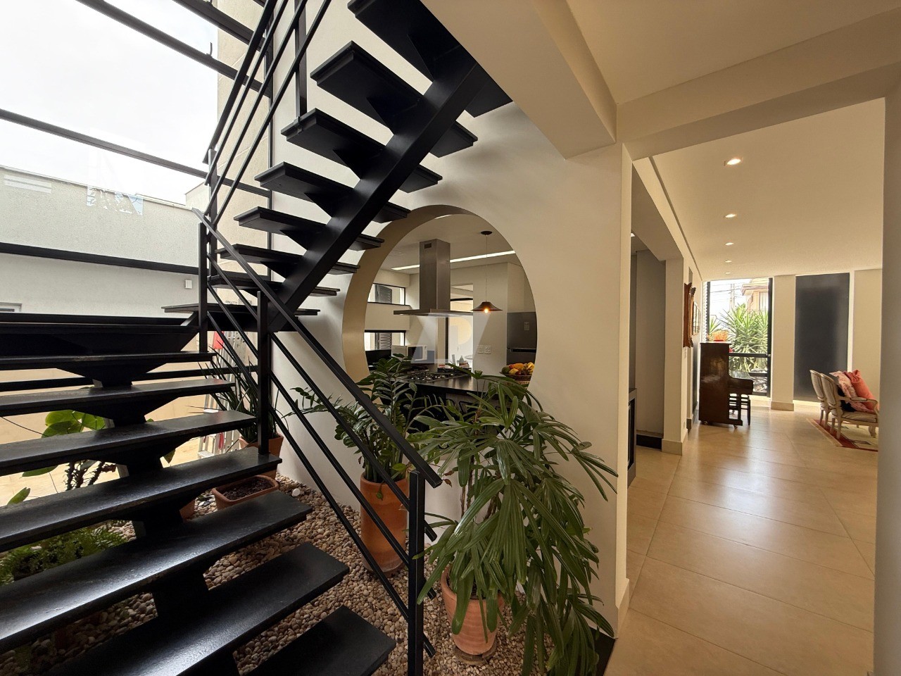 Casa de Condomínio para alugar com 3 quartos, 262m² - Foto 17