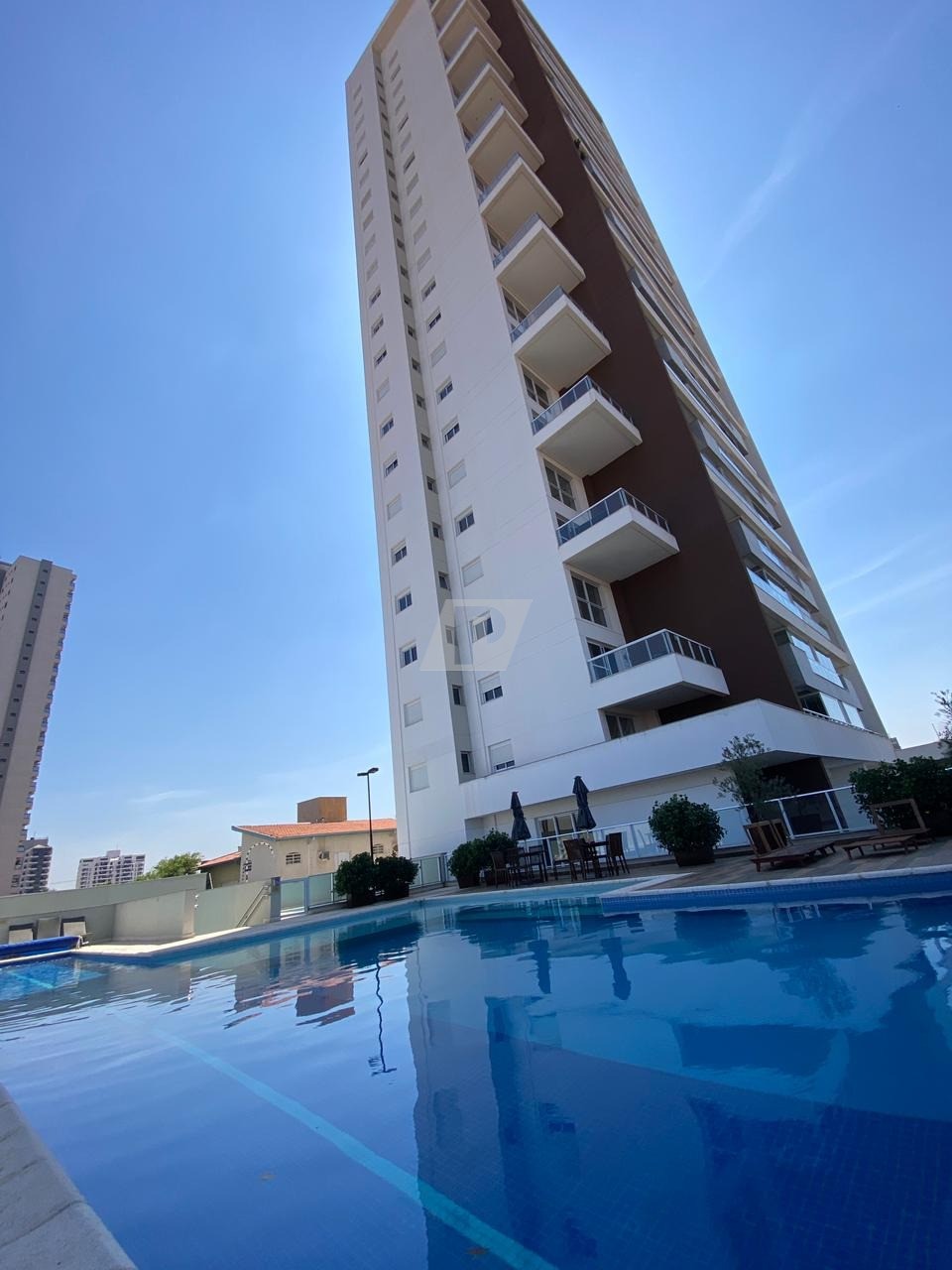 Apartamento para alugar com 2 quartos, 168m² - Foto 12