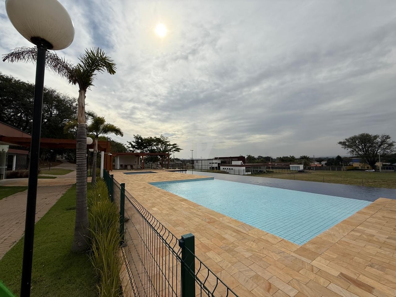 Casa de Condomínio à venda com 3 quartos, 255m² - Foto 29