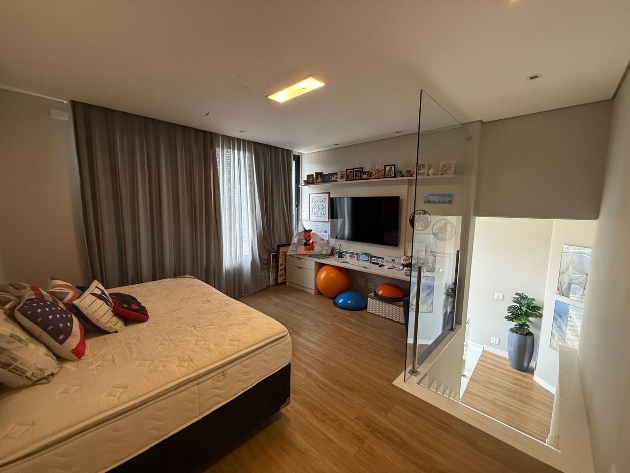 Casa de Condomínio à venda e aluguel com 4 quartos, 291m² - Foto 31