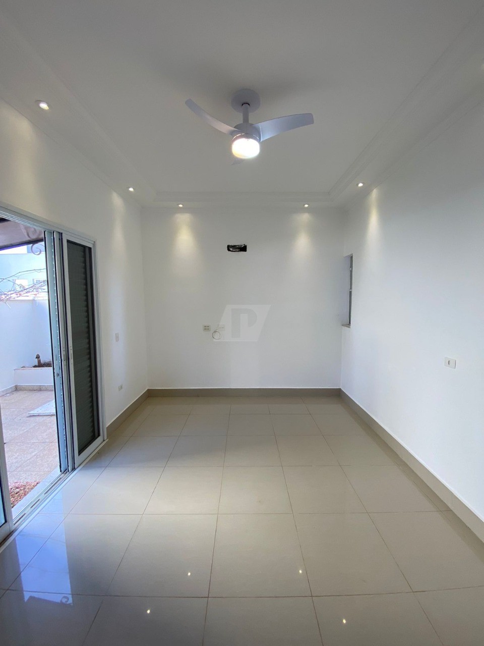 Casa de Condomínio para alugar com 3 quartos, 206m² - Foto 24