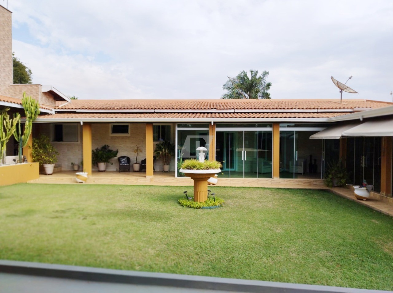 Casa de Condomínio à venda com 3 quartos, 1155m² - Foto 5