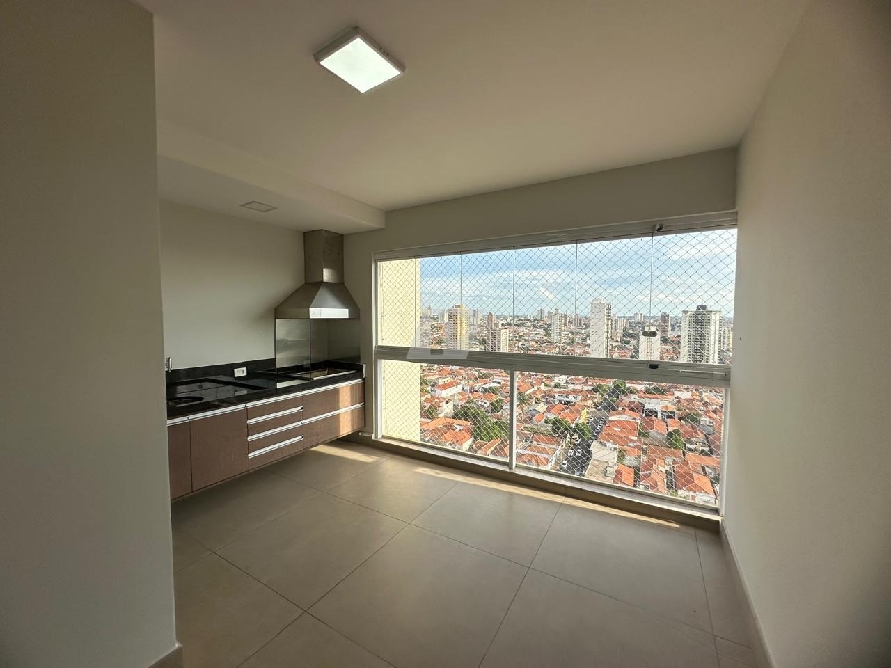 Apartamento para alugar com 3 quartos, 103m² - Foto 9