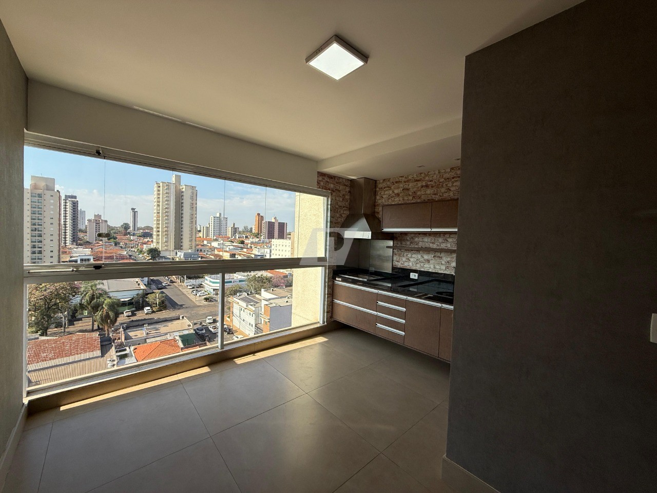 Apartamento para alugar com 3 quartos, 103m² - Foto 13