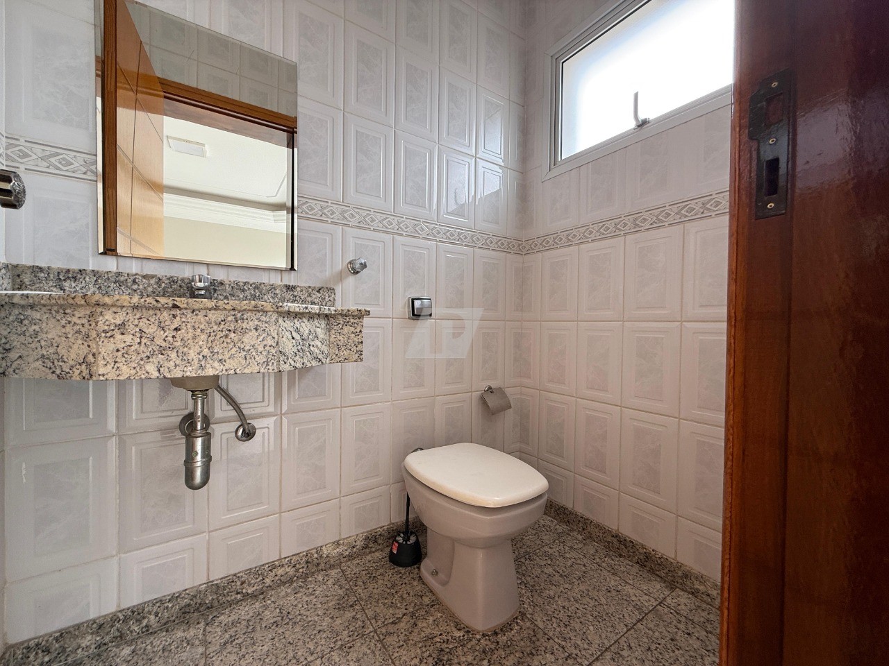 Casa de Condomínio à venda e aluguel com 3 quartos, 205m² - Foto 21