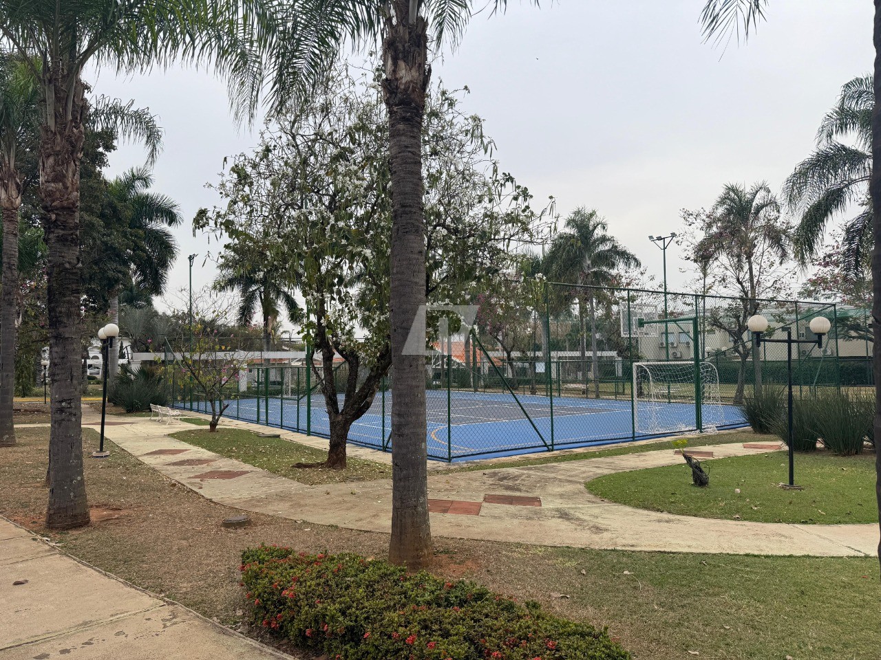 Casa de Condomínio à venda e aluguel com 3 quartos, 205m² - Foto 27