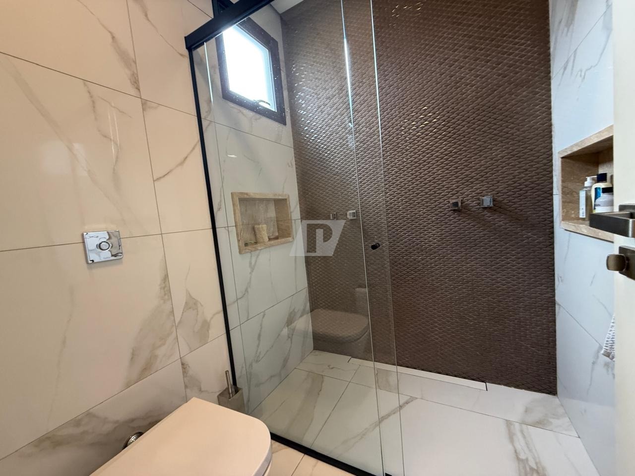 Casa de Condomínio à venda e aluguel com 4 quartos, 291m² - Foto 41