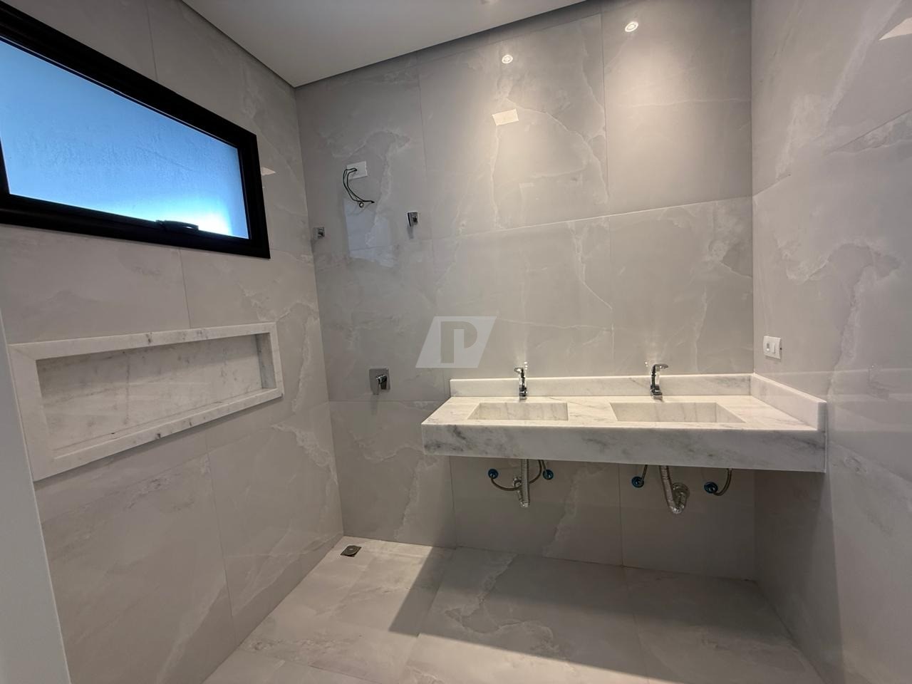 Casa de Condomínio à venda com 3 quartos, 255m² - Foto 30