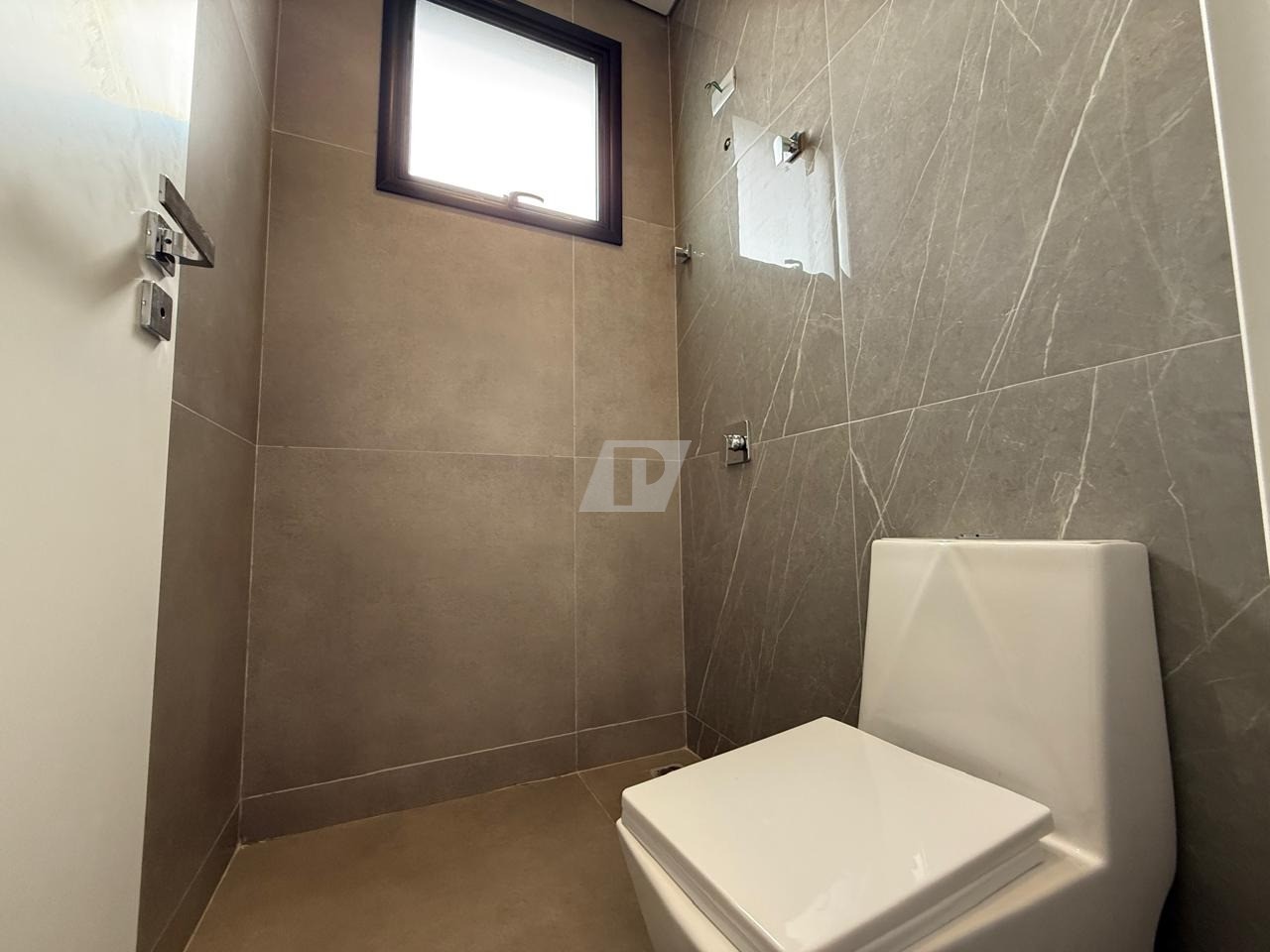 Casa de Condomínio à venda com 3 quartos, 255m² - Foto 14