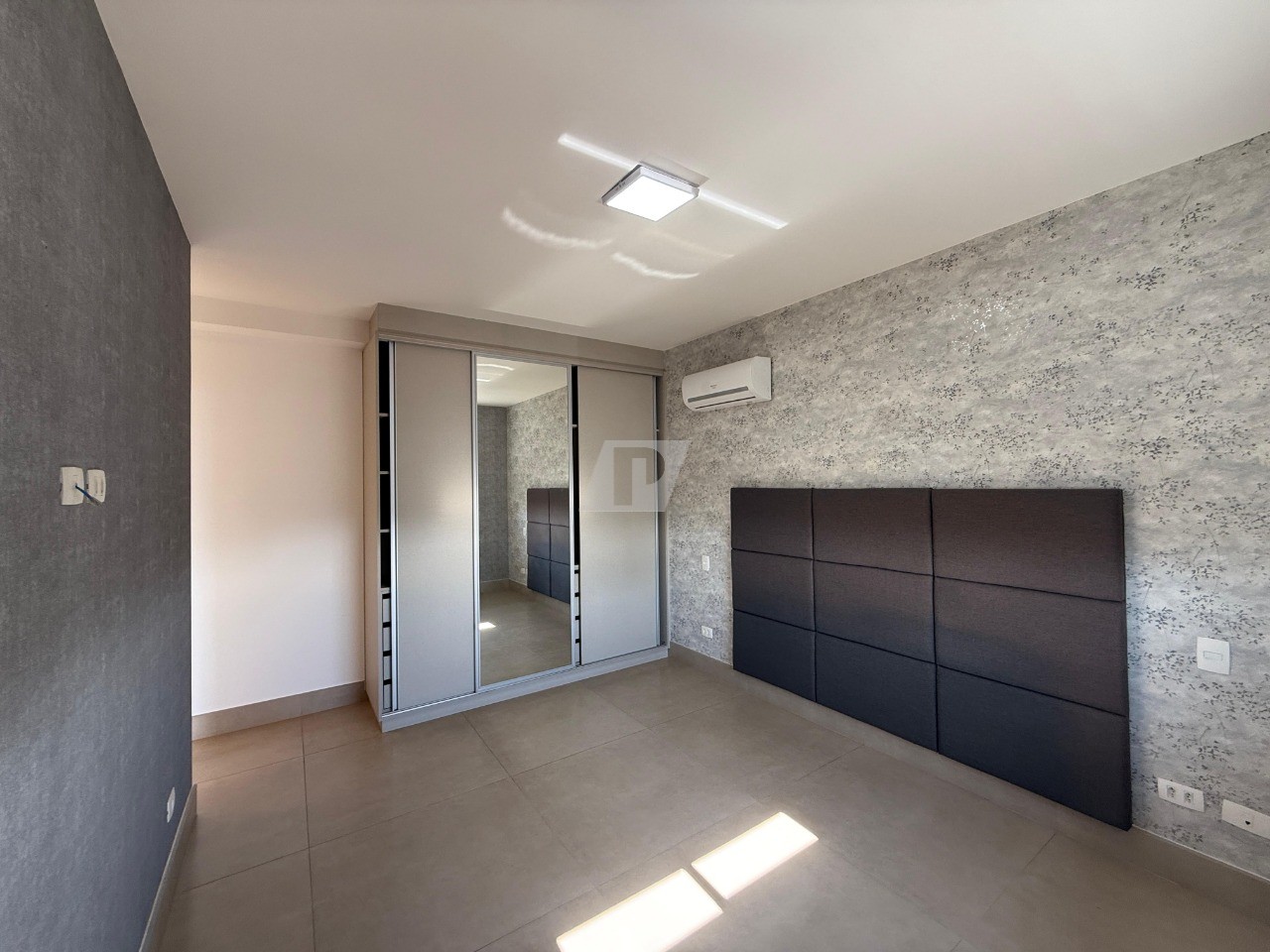 Apartamento para alugar com 3 quartos, 103m² - Foto 18