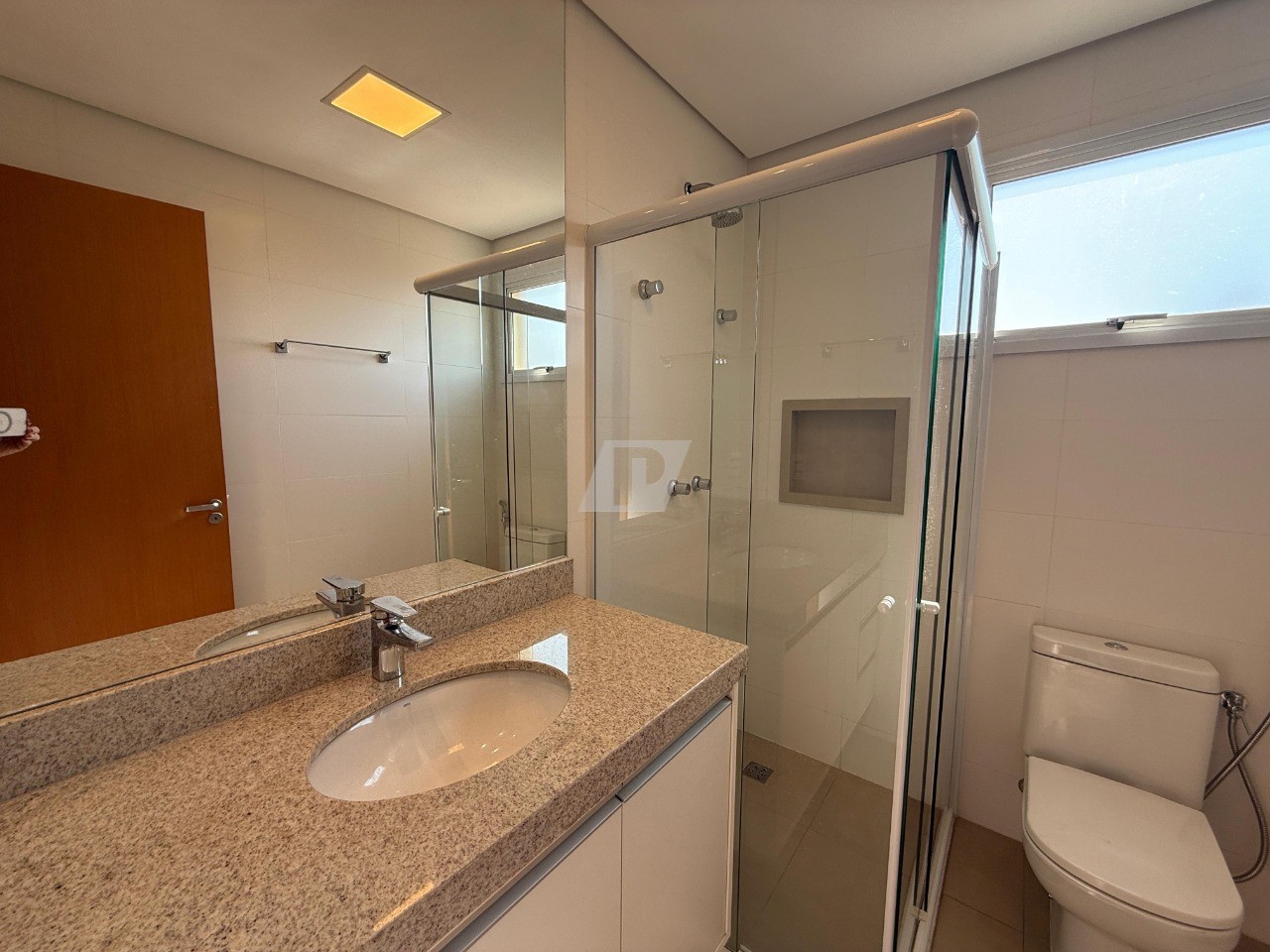 Apartamento para alugar com 3 quartos, 103m² - Foto 8