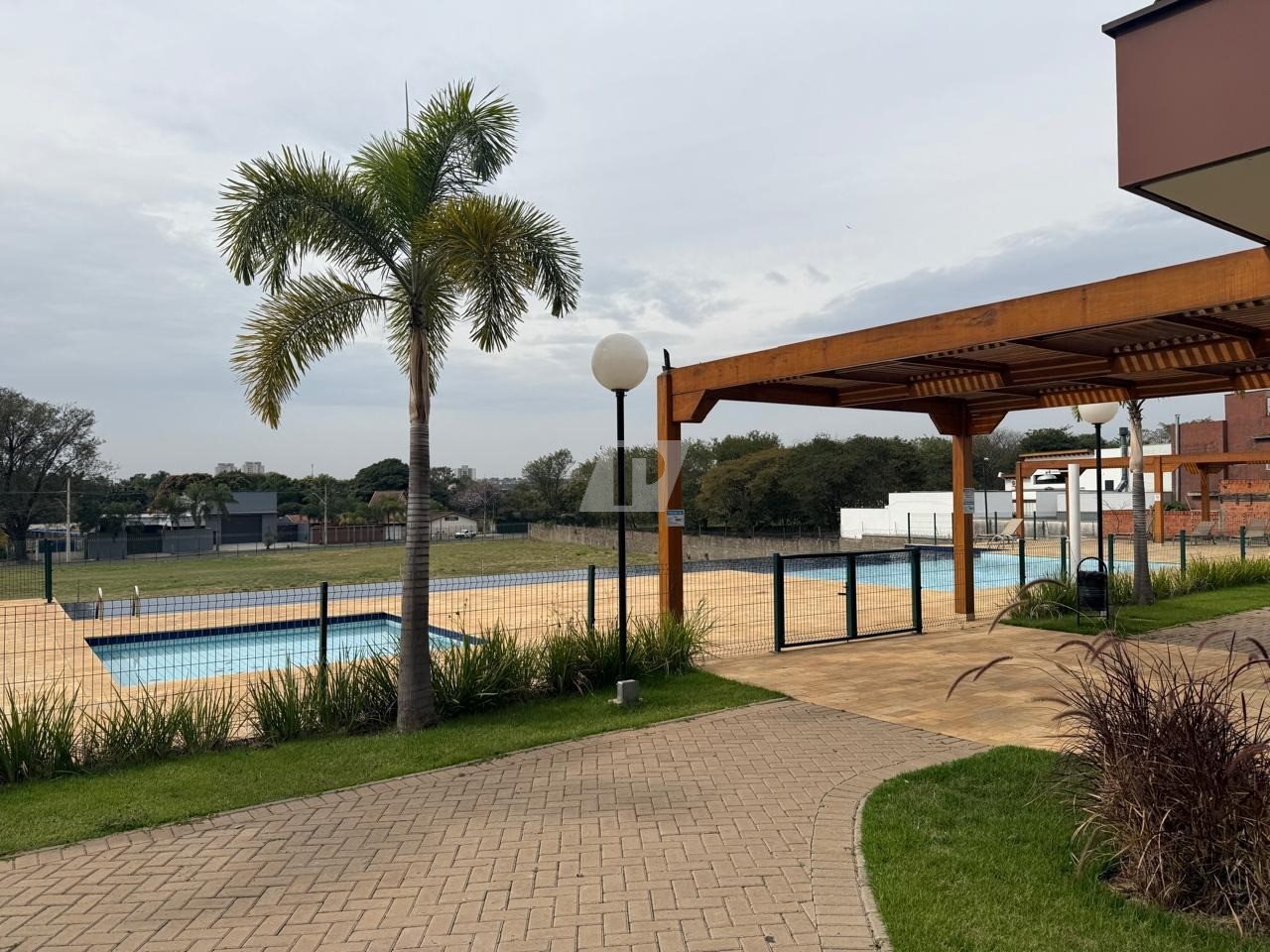 Casa de Condomínio à venda com 3 quartos, 255m² - Foto 10