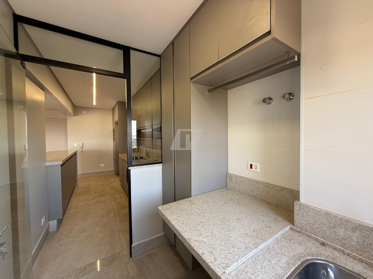 Apartamento à venda e aluguel com 3 quartos, 109m² - Foto 27