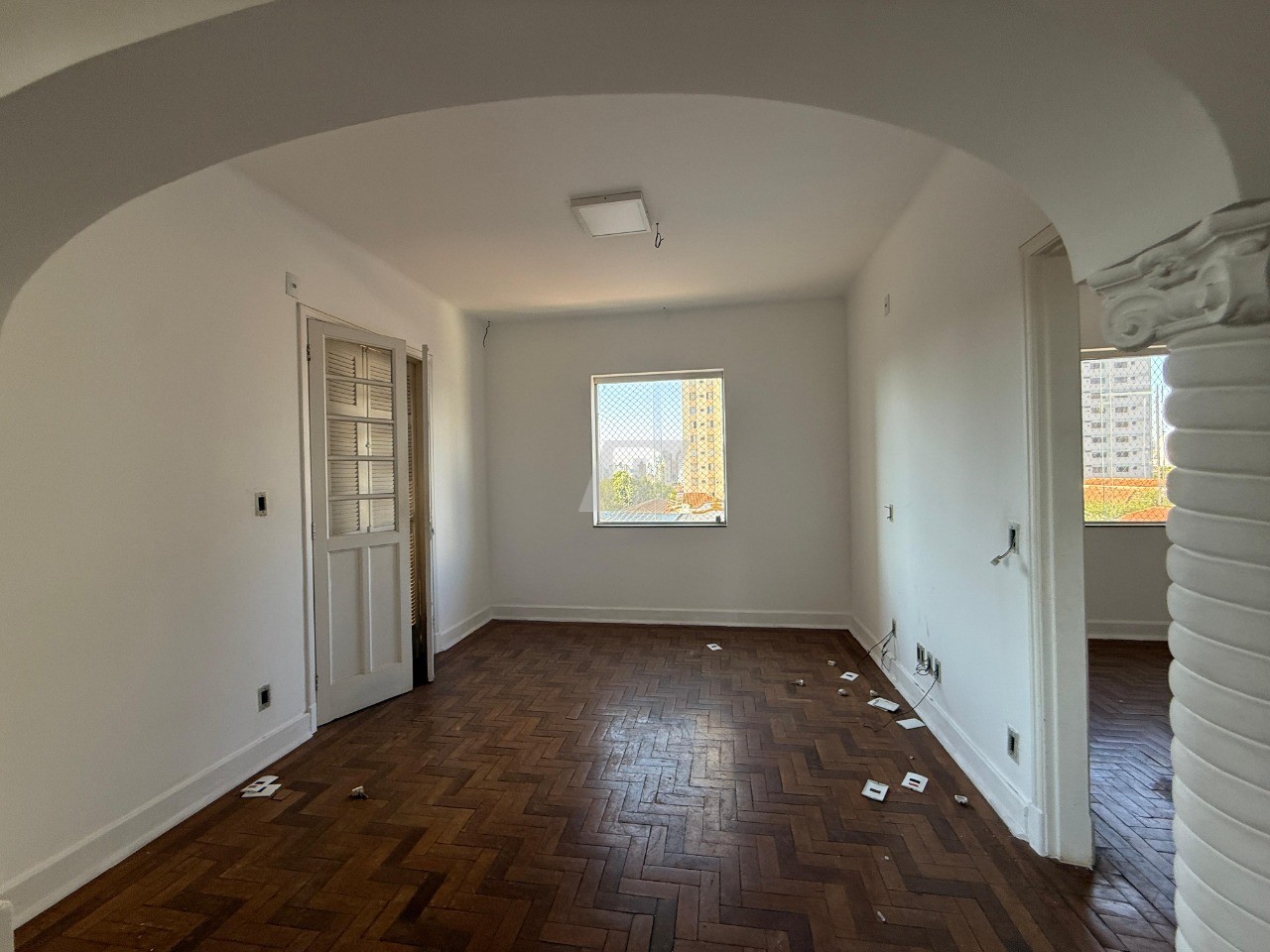 Prédio Inteiro para alugar, 323m² - Foto 13