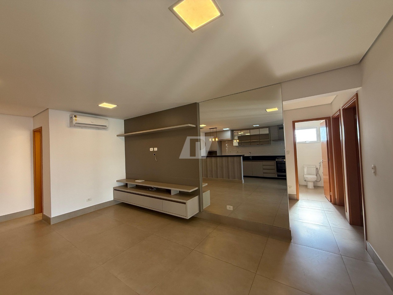 Apartamento para alugar com 3 quartos, 103m² - Foto 26