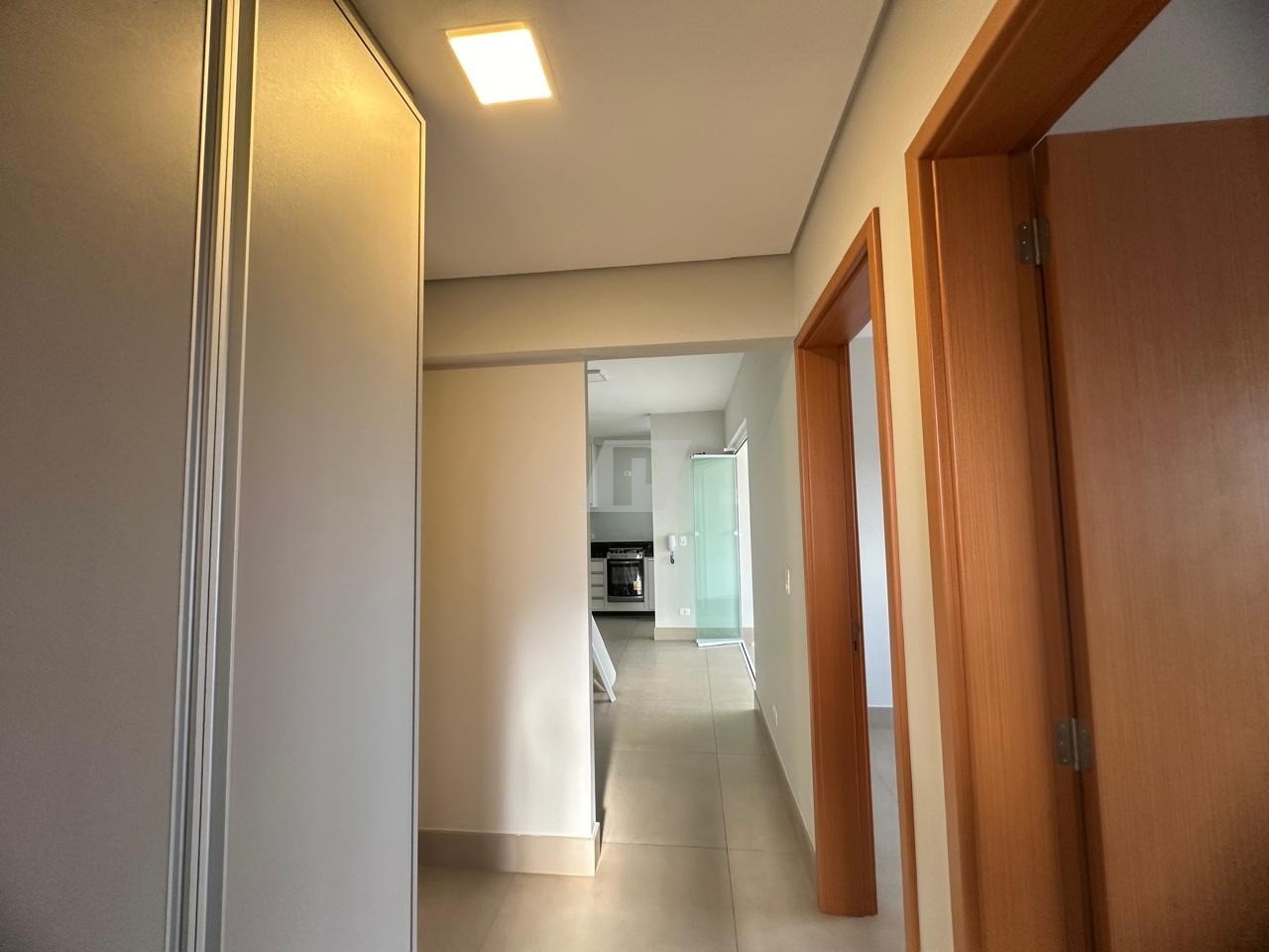Apartamento para alugar com 3 quartos, 103m² - Foto 11