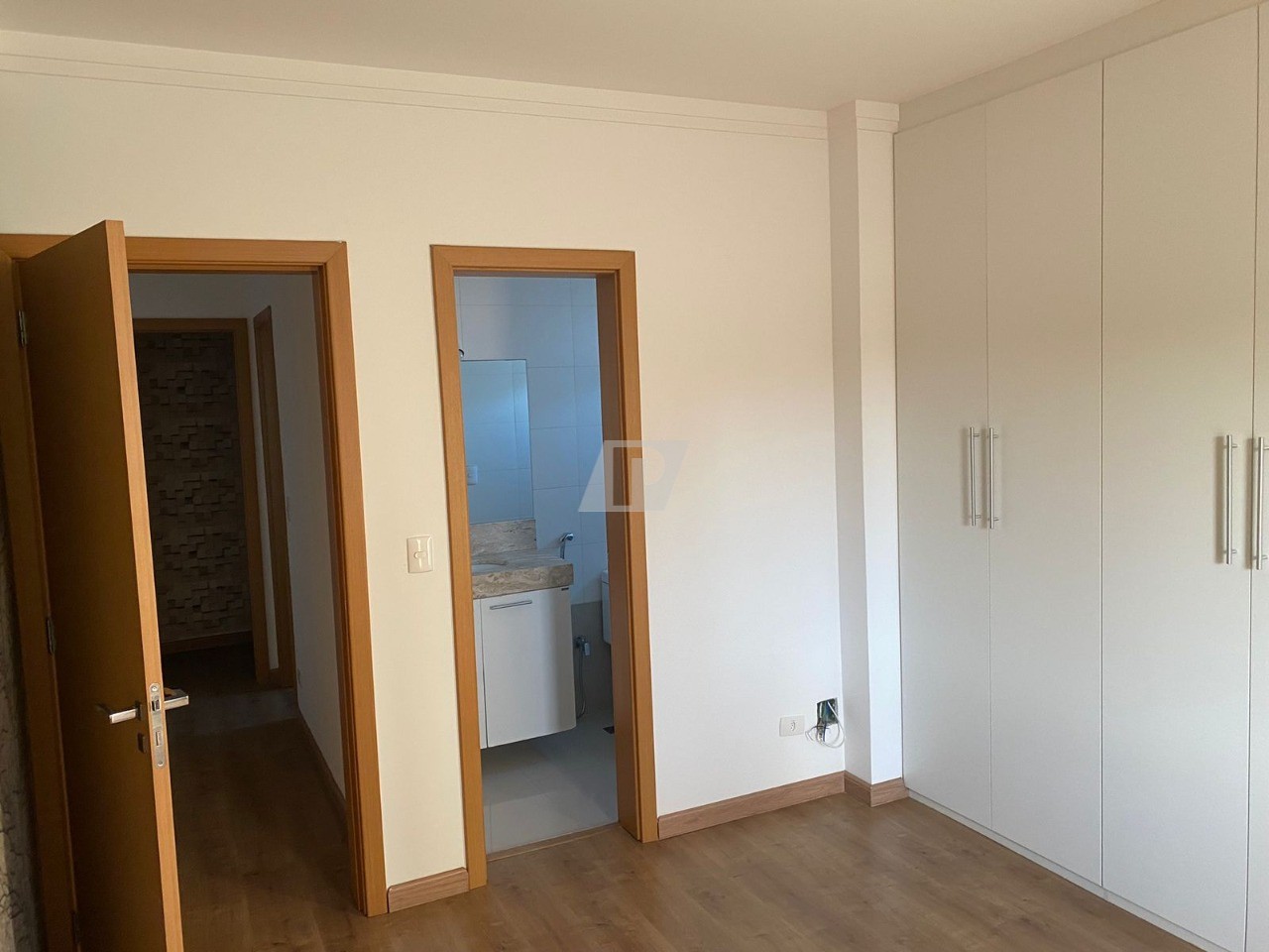 Apartamento à venda e aluguel com 3 quartos, 128m² - Foto 3