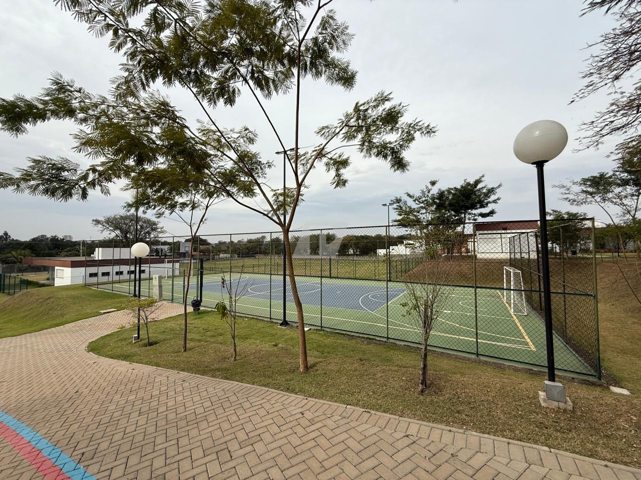 Casa de Condomínio à venda com 3 quartos, 255m² - Foto 9