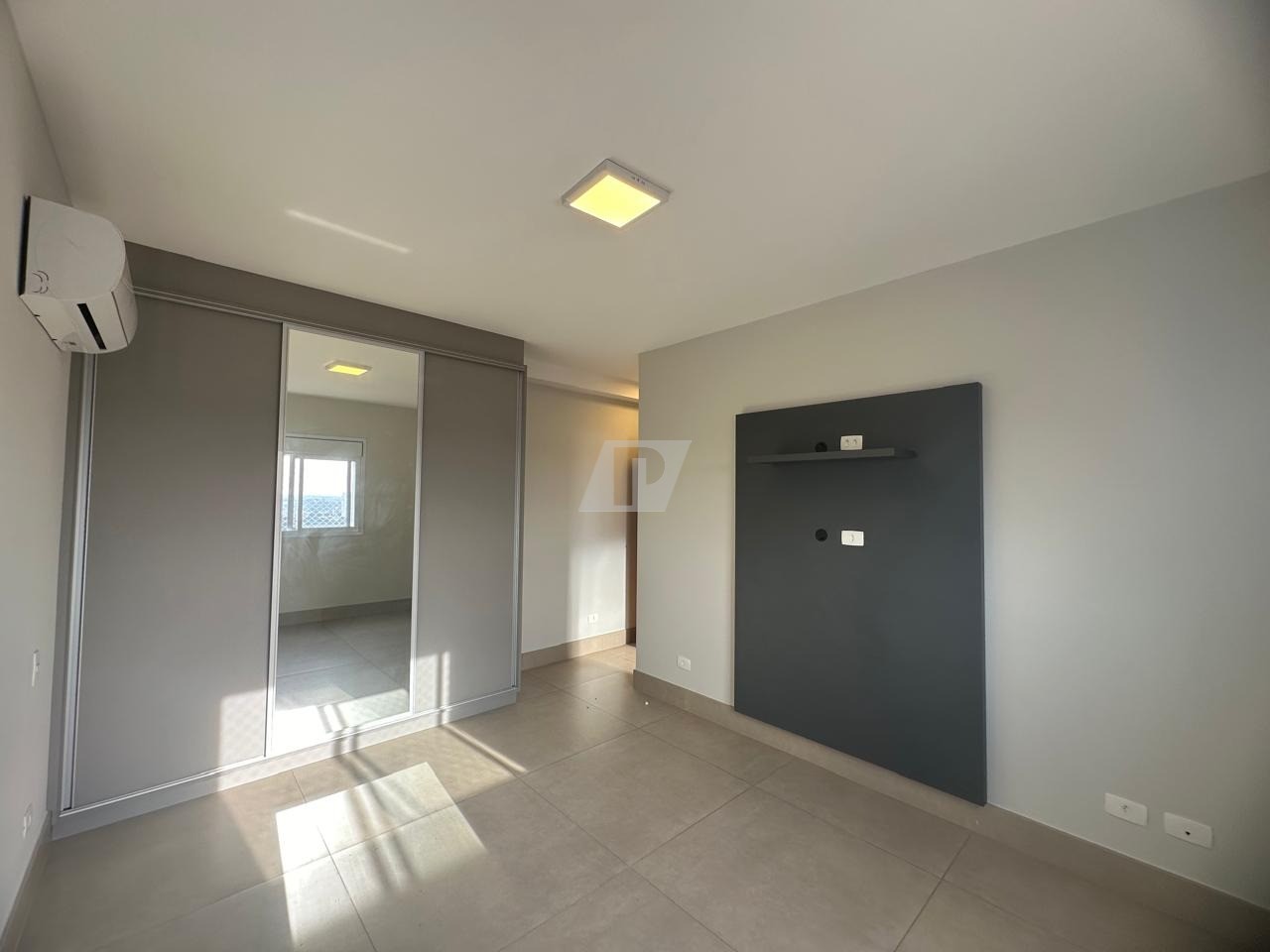 Apartamento para alugar com 3 quartos, 103m² - Foto 17