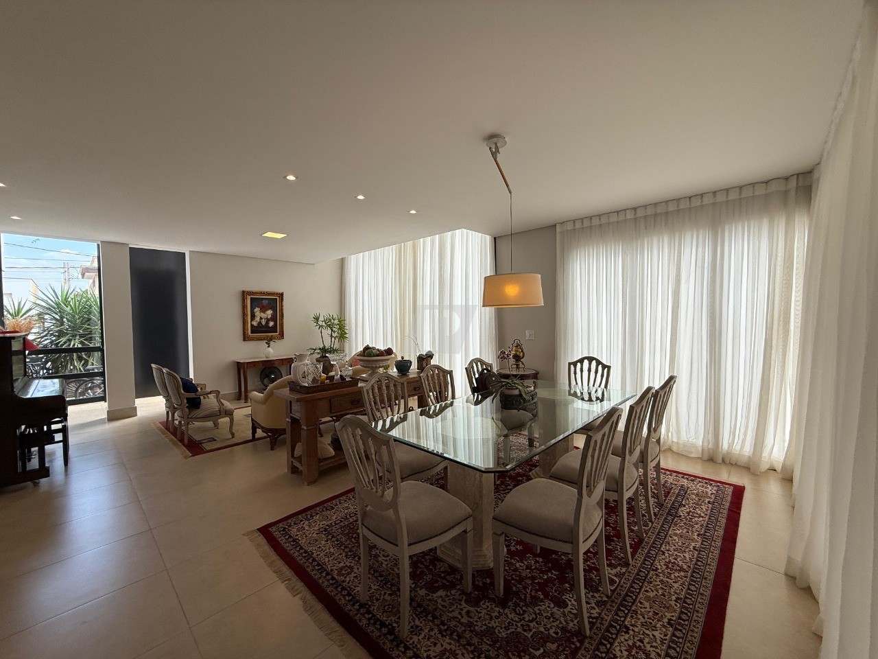 Casa de Condomínio para alugar com 3 quartos, 262m² - Foto 9