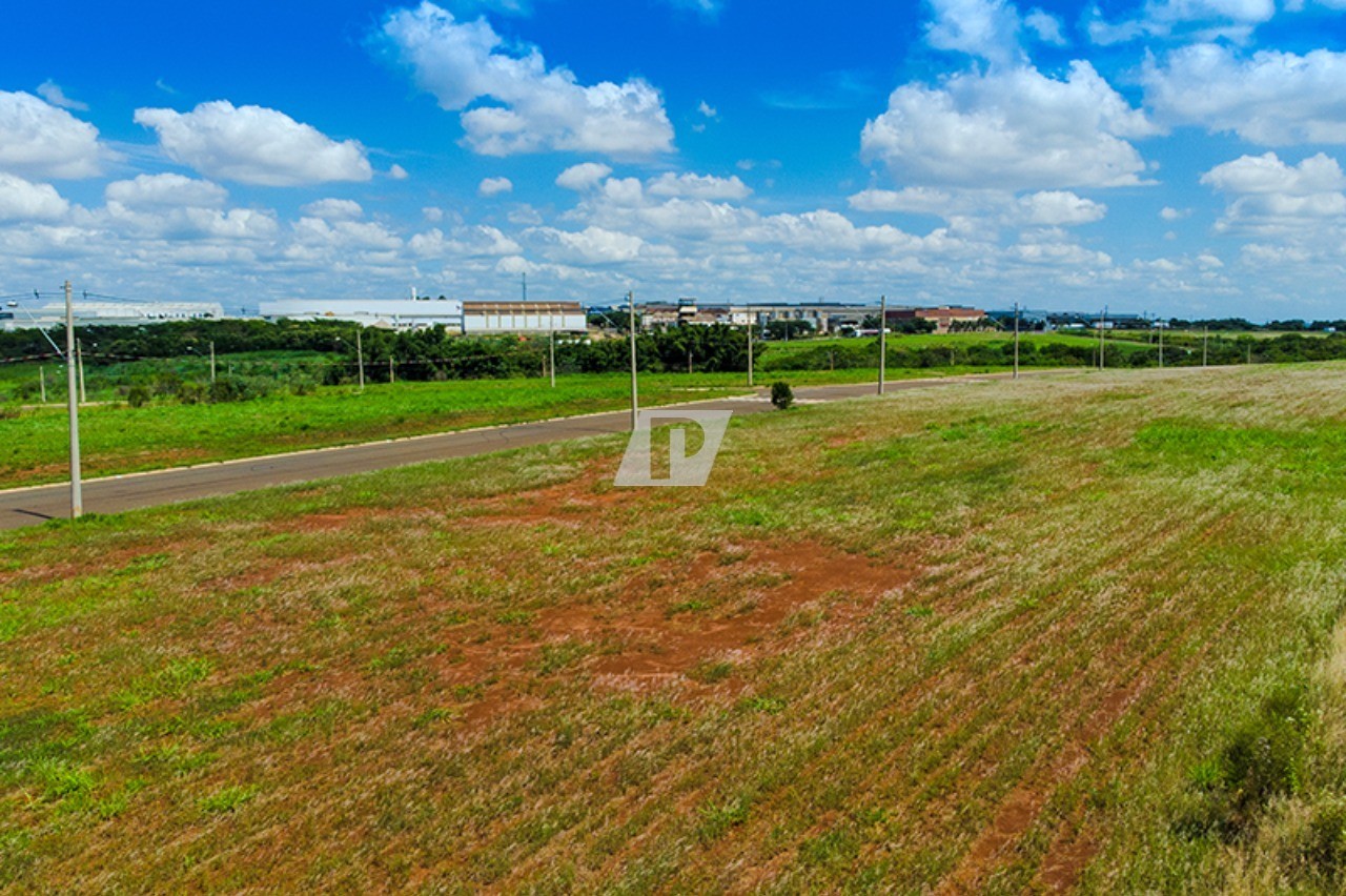 Terreno, 1600 m² - Foto 2