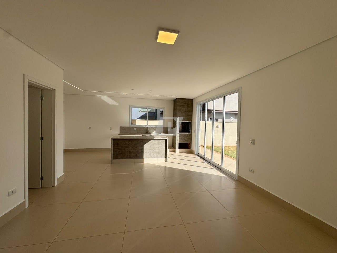 Casa de Condomínio à venda com 3 quartos, 166m² - Foto 3