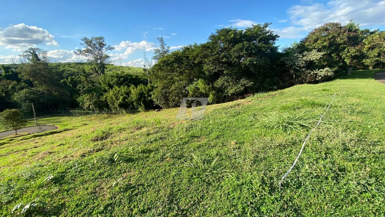 Terreno, 307 m² - Foto 1