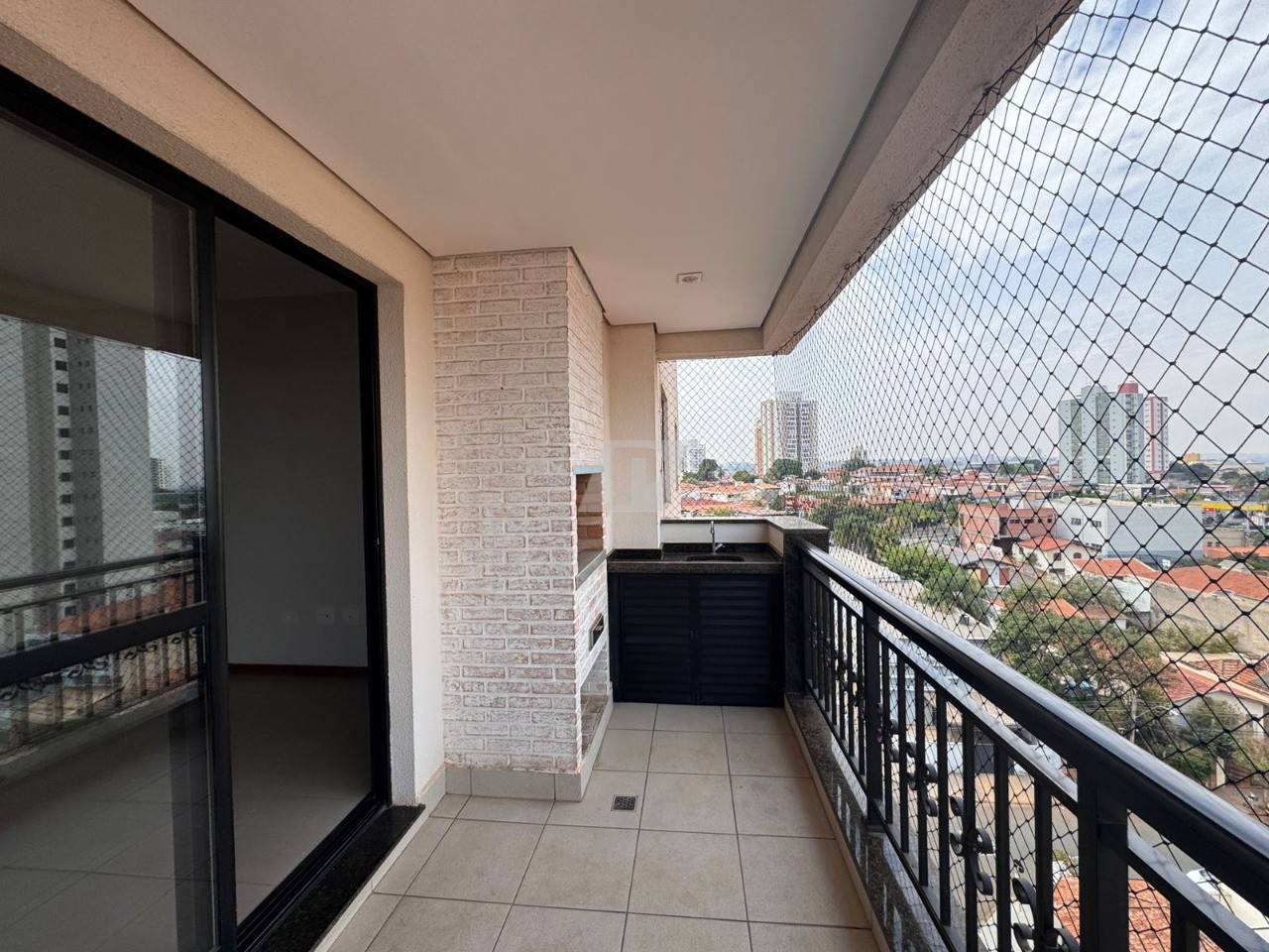 Apartamento para alugar com 3 quartos, 97m² - Foto 1