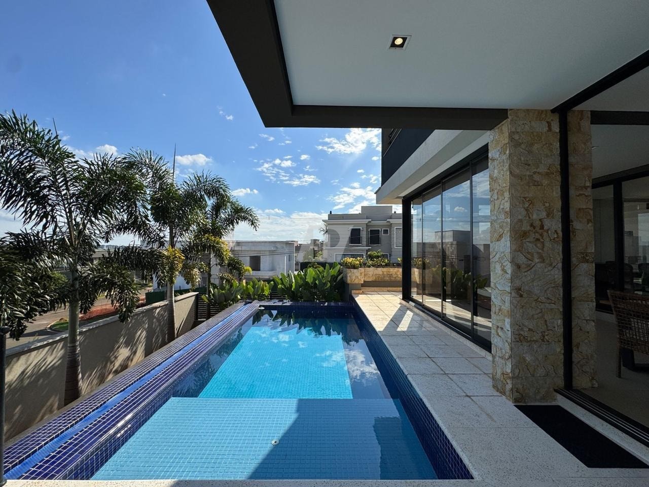 Casa de Condomínio, 5 quartos - Foto 1