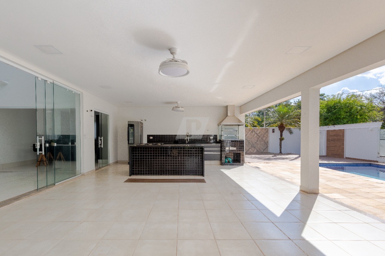 Casa de Condomínio à venda e aluguel com 5 quartos, 394m² - Foto 7