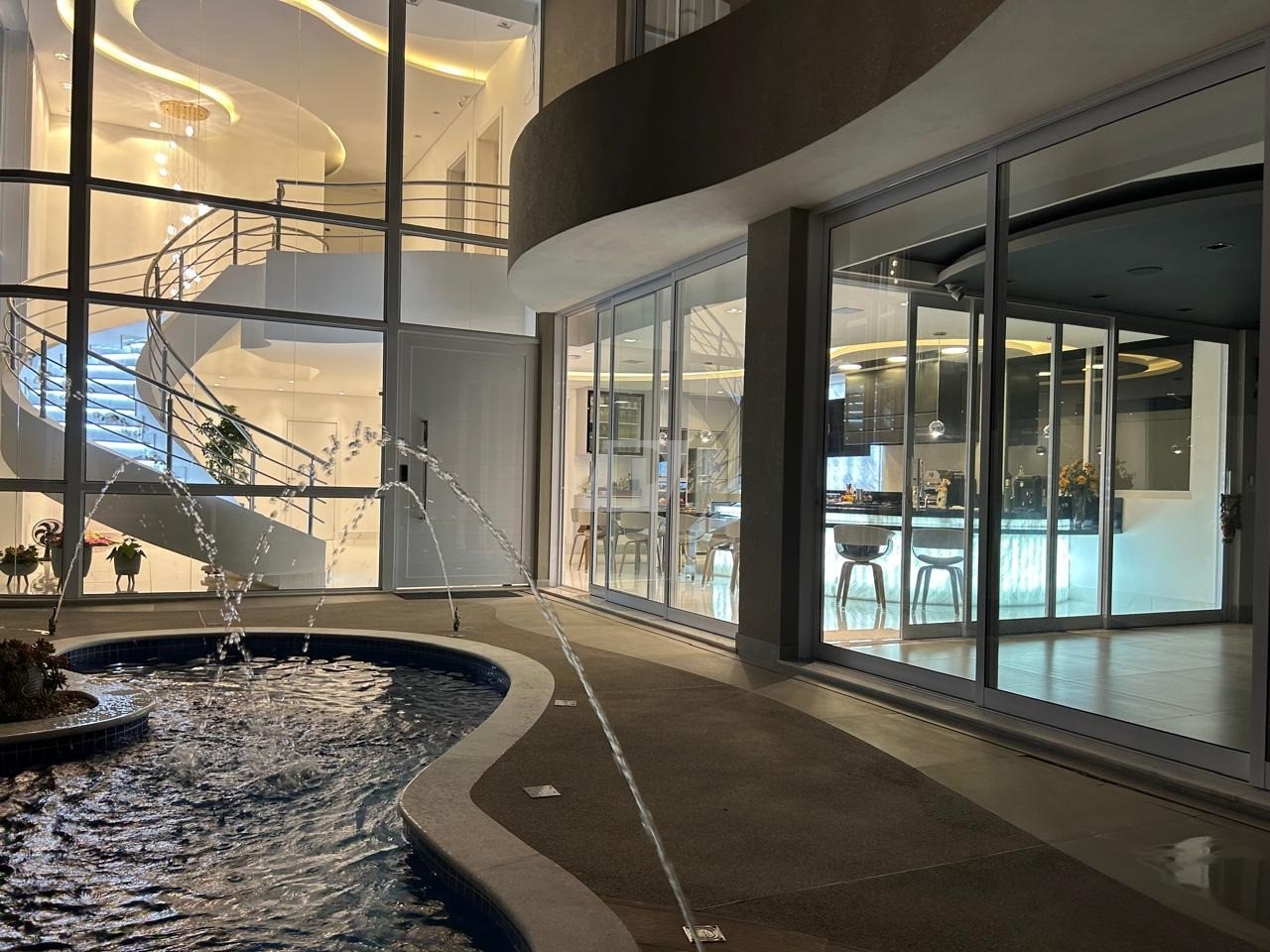 Casa de Condomínio, 5 quartos - Foto 2