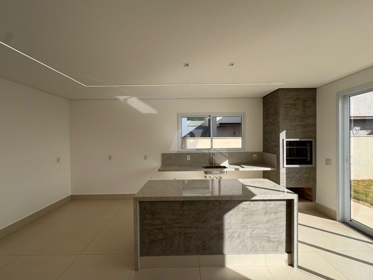 Casa de Condomínio à venda com 3 quartos, 166m² - Foto 4