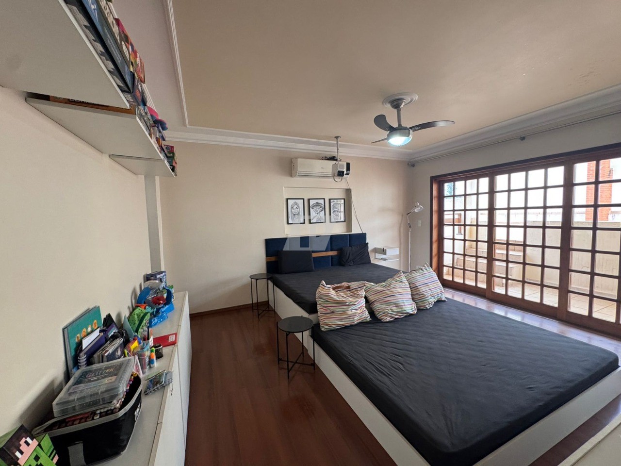 Sobrado à venda com 4 quartos, 370m² - Foto 13